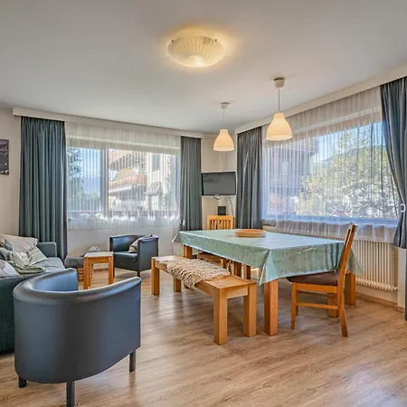 Grossvenediger アパート